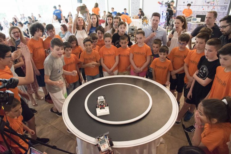 Γιορτή λήξης της σχολικής χρονιάς 2018-2019 για το πρότυπο κέντρο Ρομποτικής και Τεχνολογίας Makerlab